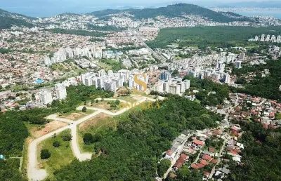 Terreno à venda na rua rodrigo rampinelli jeremias, itacorubi, florianópolis, 450 m2 por r$ 1.076.000