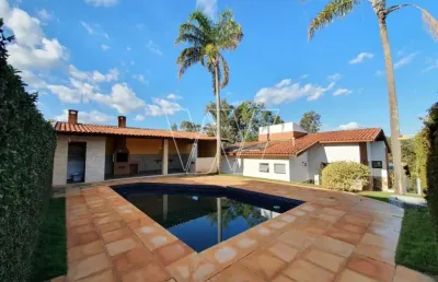 Casa em condomínio fechado com 3 quartos à venda na rua armando eurico stocco, 13, jardim botânico (sousas), campinas, 330 m2 por r$ 1.700.000