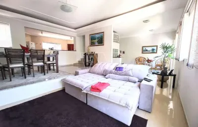 Casa em condomínio fechado com 3 quartos à venda na rua tasso magalhães, 200, jardim sorirama (sousas), campinas, 249 m2 por r$ 999.000