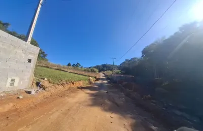 Lindo  terreno   para formação de chacaras em ibiuna sp