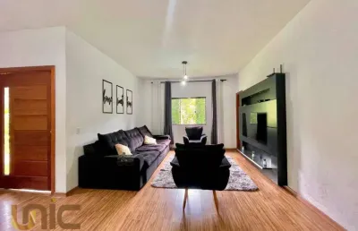 Casa com 3 dormitórios à venda, 170 m² por r$ 700.000,00 - albuquerque - teresópolis/rj