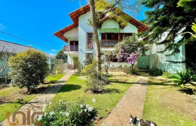 Casa com 3 dormitórios à venda, 400 m² por r$ 1.500.000,00 - golfe - teresópolis/rj