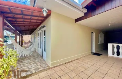 Casa com 3 dormitórios à venda, 110 m² por r$ 1.250.000,00 - várzea - teresópolis/rj