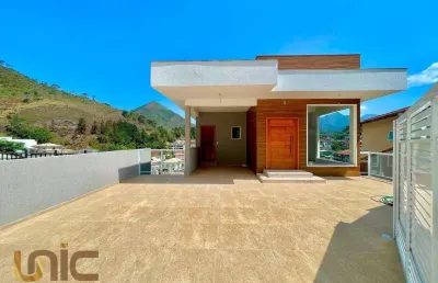 Casa com 3 dormitórios à venda, 211 m² por r$ 1.290.000,00 - tijuca - teresópolis/rj