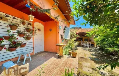 Casa com 2 dormitórios à venda, 100 m² por r$ 550.000,00 - vargem grande - teresópolis/rj