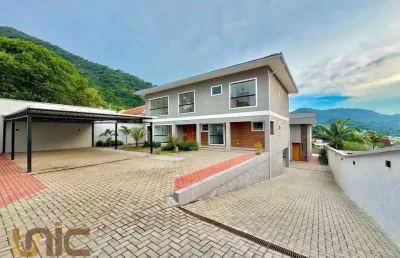 Casa com 3 dormitórios à venda, 142 m² por r$ 850.000,00 - alto - teresópolis/rj