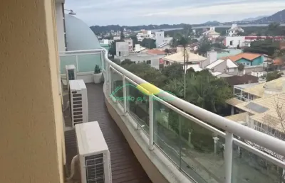 Apartamento de cobertura, financiável, com 3 quartos (1 suíte) ,piscina e linda vista para lagoa da
