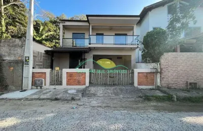 'encantadora casa com 5 quartos. seu refúgio à 850 metros do mar!' - pântano do sul - florianópolis