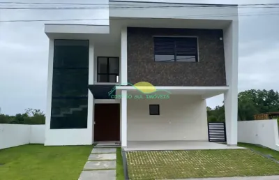 Casa de dois pavimentos com três suítes, financiável, em condomínio fechado no vilaporé ii - canaju