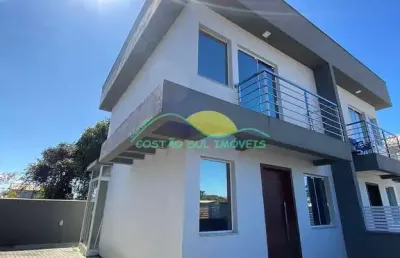 Aluguel - ótima casa com 2 quartos, terreno individual, localização privilegiada, cozinha montada