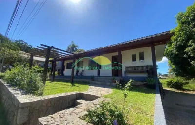 Casa com 3 dormitórios á venda no ribeirão da ilha – charme e tradição em florianópolis