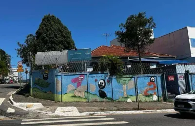 Casa comercial com 11 salas para alugar na Avenida Guapira, Tucuruvi, São Paulo