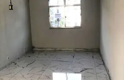 Ótimo apto  sala qto  andar medio no condomínio merck