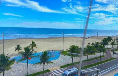 Apto de 2 dorm, prédio frente mar, 53,86 m² de área útil. bairro: maracanã.