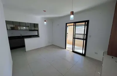 Apto de 2 dorm, c/ 1 suíte, sacada gourmet, 74,88 m² de área útil. bairro: canto do forte.