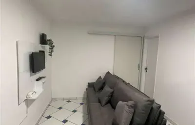 Kitão dividido, mobiliado, 100 metros da praia, 38 m² de área útil. bairro: aviação.