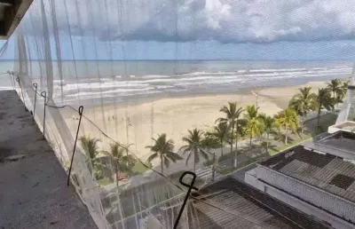 Apto de 2 dorm c/ 2 suítes, 2 vagas, vista mar, prédio frente mar, 79 m² de área útil. bairro:imperador.