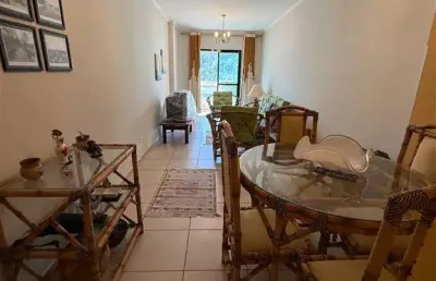 Apto de 2 dorm sendo 1 suíte, 100 m² de área útil. bairro: canto do forte.