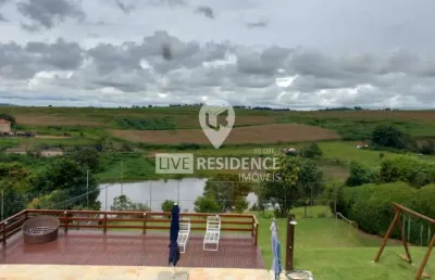 Linda chácara com 2000m² no capela do barreiro - itatiba/sp