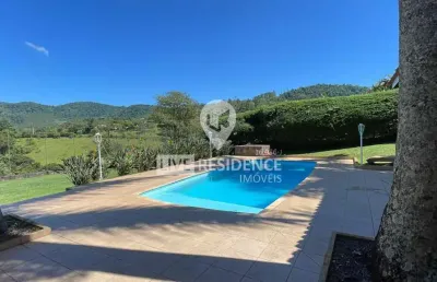 Chácara no condomínio capela do barreiro com 2000m² - itatiba/sp