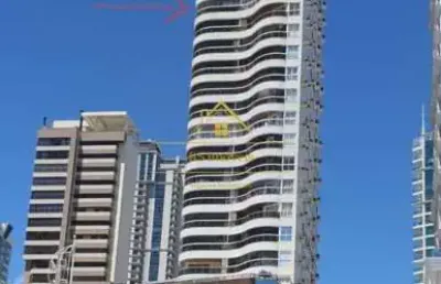 Apartamento frente mar 21º piso á venda em balneário camboriú