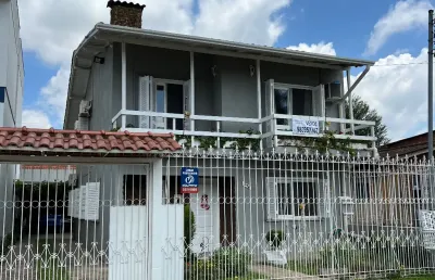 Casa com 4 quartos à venda na Avenida Maria Josefa da Fontoura, Sarandi, Porto Alegre