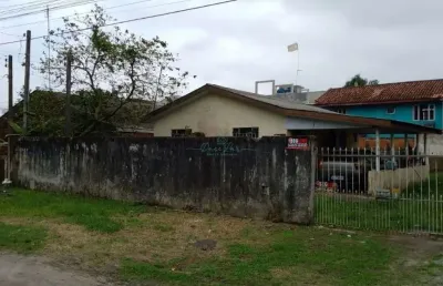 Casa com 3 quartos à venda no Centro, Matinhos 