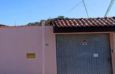 Casa com 3 quartos à venda no Sítio Cercado, Curitiba 