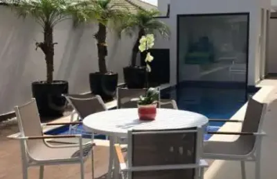 Casa sobrado em indaiatuba, condomínio maria dulce com 4 suítes - 294 m²