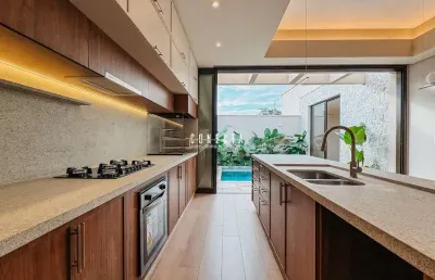 Casa térrea em indaiatuba, condomínio viena com 3 suítes - 160 m²