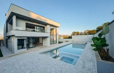 Casa sobrado em indaiatuba, condomínio villa dos pinheiros com 3suítes - 577m2