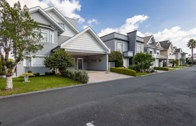 Casa com 3 dormitórios à venda, 295 m² por r$ 2.200.000,00 - santa felicidade - curitiba/pr