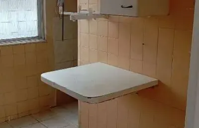Apartamento com 2 quartos para alugar na Rua Guilherme Marback, Boca do Rio, Salvador