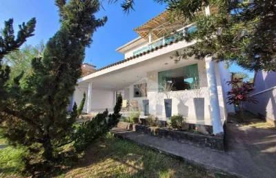 Casa com 3 dormitórios à venda, 162 m² por r$ 1.300.000,00 - centro - maricá/rj