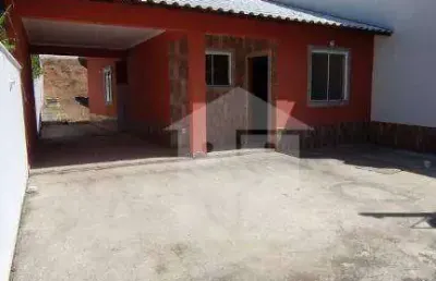 Casa com 2 dormitórios à venda, 79 m² por r$ 350.000,00 - bambuí - maricá/rj