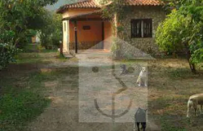 Casa com 3 dormitórios à venda, 200 m² por r$ 550.000,00 - itaocaia valley (itaipuaçu) - maricá/rj