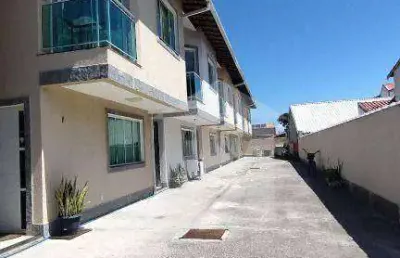 Casa com 2 dormitórios à venda, 86 m² por r$ 285.000,00 - cordeirinho - maricá/rj