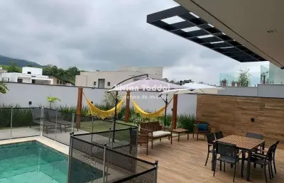 Casa em condomínio fechado com 4 quartos à venda na Rua dos Pinheiros, Jardim Novo Mundo, Jundiaí