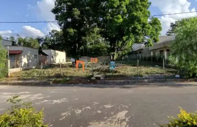 Lote de 1.000 m² no condomínio estância das aroeiras com fotovoltaico