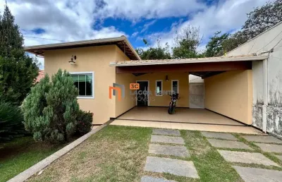 Casa a poucos metros da lagoa olhos d´água no bairro jardim ipê