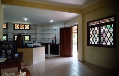 Casa com 4 quartos para alugar no Águas Lindas, Ananindeua 