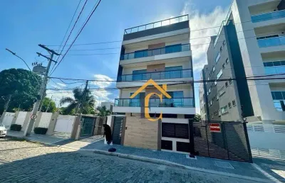 Belíssimo apartamento garden com 3 dormitórios, sendo 1 suíte, piscina e área gourmet à venda por r$ 750.000 - costazul - rio das ostras/rj