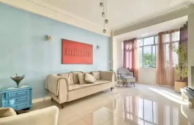 Excelente 3 quartos (suíte) a 150 metros da praia de ipanema - claro e arejado.