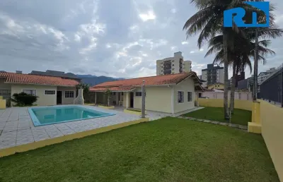 Sua casa ideal na praia martim de sá em caraguatatuba