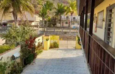 Vende-se sobrado - bairro prainha, caraguatatuba-sp