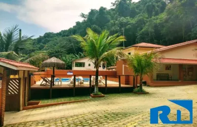 Chalés a venda em caraguatatuba dentro de condomínio
