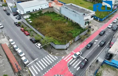 Área comercial no melhor cruzamento do centro de caraguatatuba!