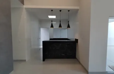 Casa com 3 quartos à venda no Novo Mundo, Uberlândia 