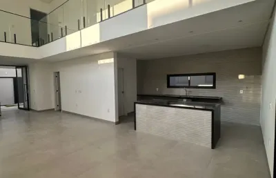 Casa com 3 quartos à venda no Aclimação, Uberlândia 