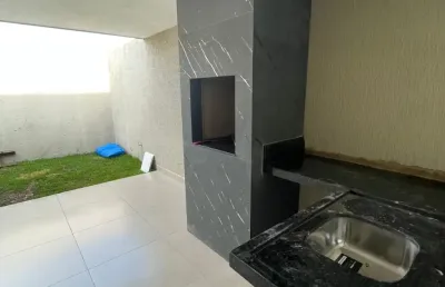 Casa com 3 quartos à venda no Novo Mundo, Uberlândia 